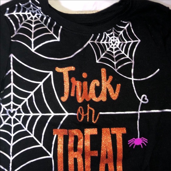 🌟 Halloween Trick or Treat Tee - Picture 6 of 10